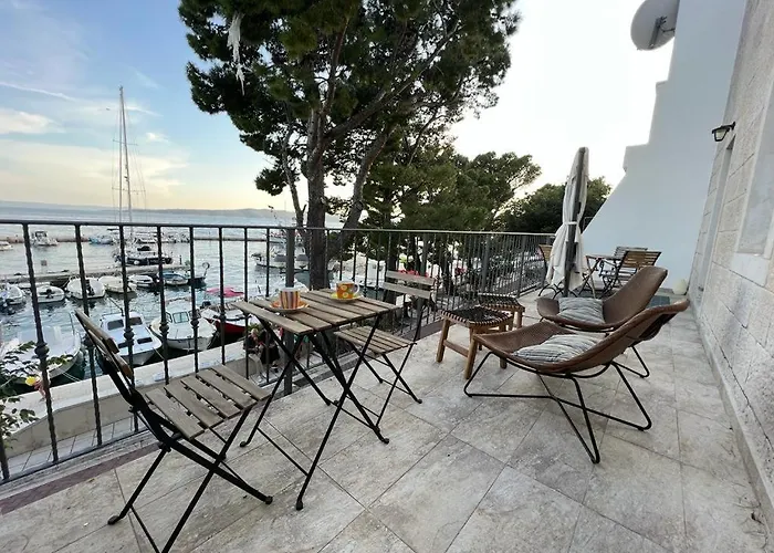 V&T Apartment