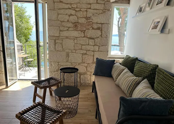 V&T Apartment